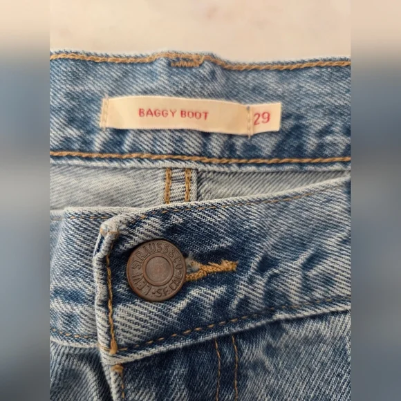 Levi's Premium Baggy Boot Denim Jeans - Picture 10 of 13
